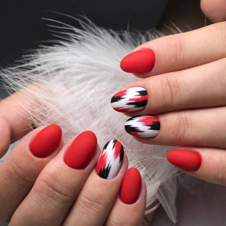 Красный маникюр – фото и красивые идеи