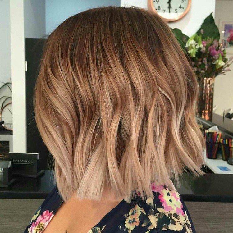 Окрашивание на короткие волосы 2021 - фото и идеи