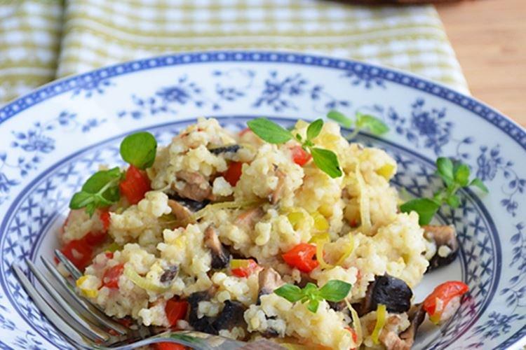 Пшено с овощами и грибами