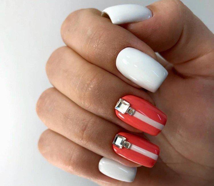 Белый маникюр - фото и идеи