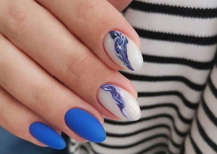 Синий маникюр - фото и идеи
