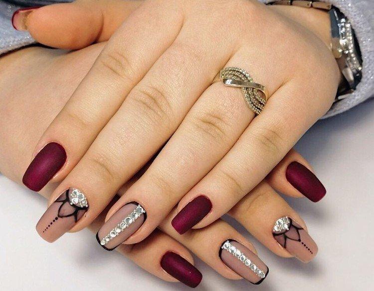Бордовый маникюр - фото и идеи