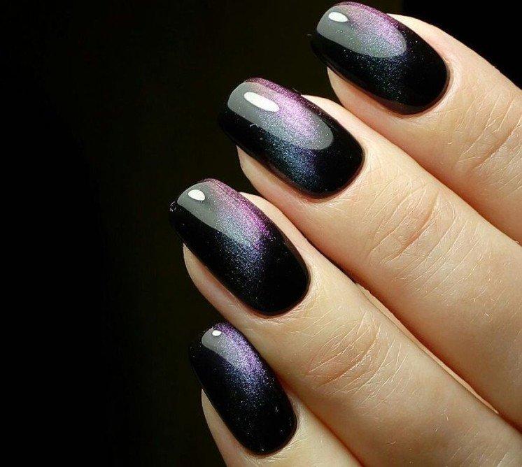 Черный маникюр «кошачий глаз»