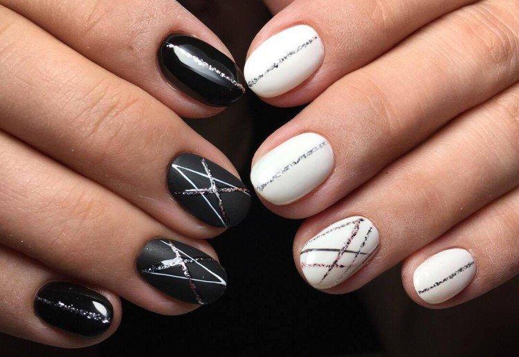 Маникюр с блестками и рисунком