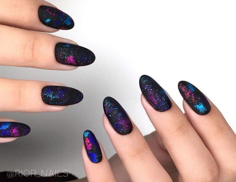 Темный маникюр - фото и идеи