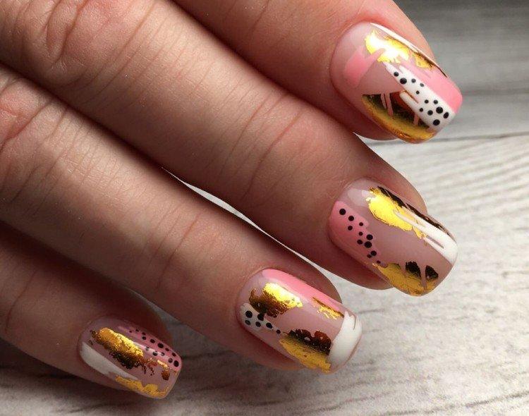 Маникюр с фольгой - фото и идеи