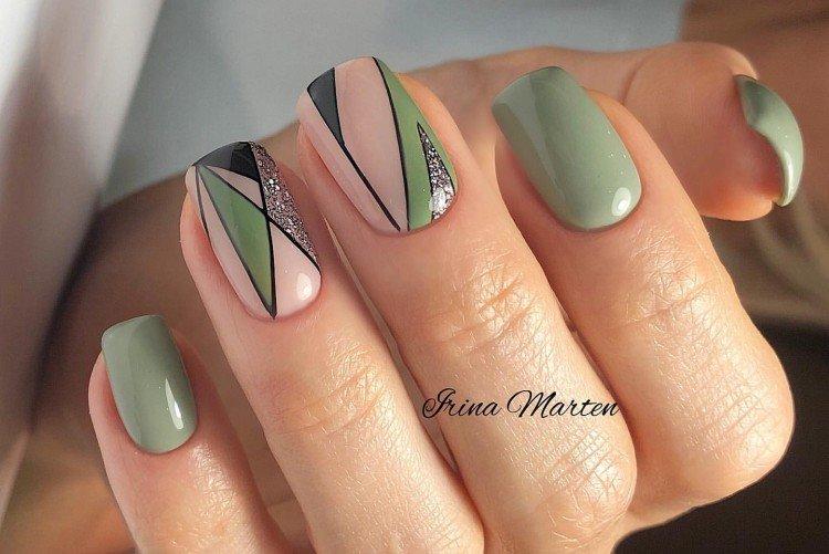 Геометрические рисунки на ногтях