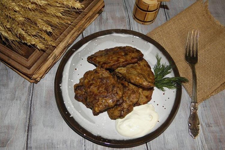 Котлеты из куриной печенки с майонезом