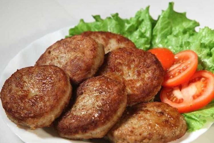 Котлеты из куриной печени с гречкой