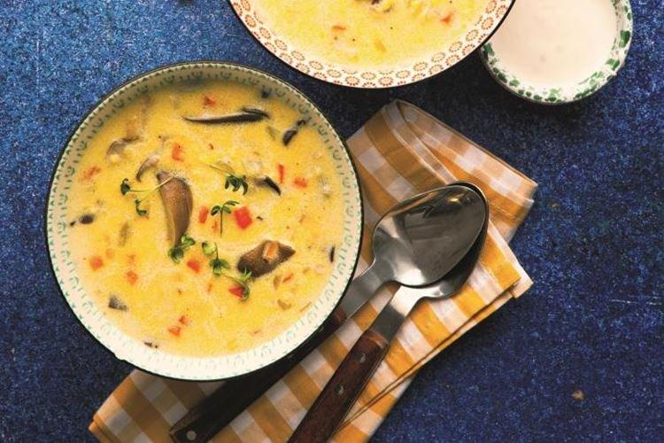 Сливочный суп с пшеном и вешенками