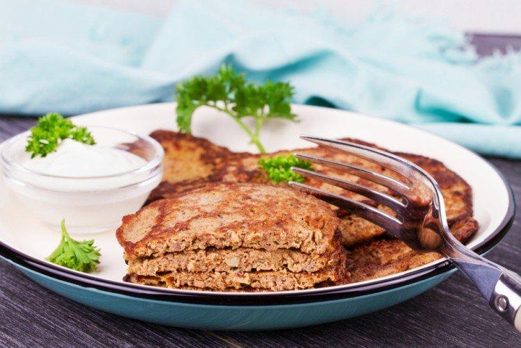 Оладьи из свиной печени