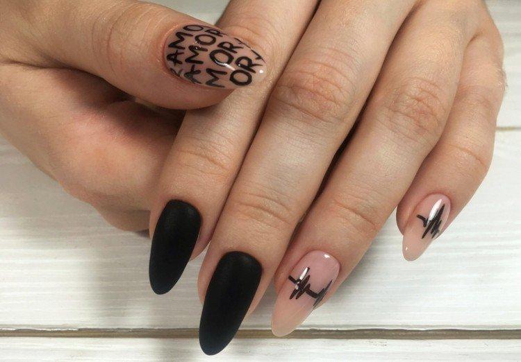 Маникюр с надписями