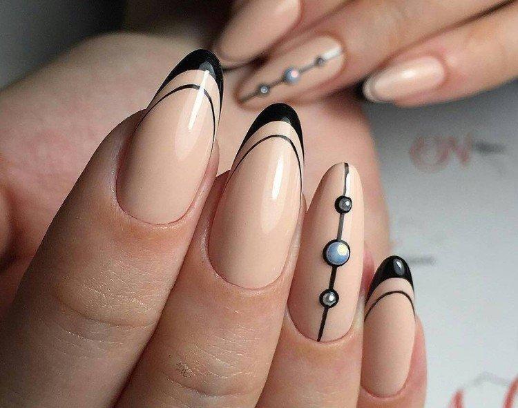 Френч на овальные ногти