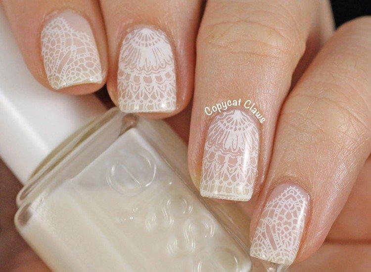 Кружевной маникюр
