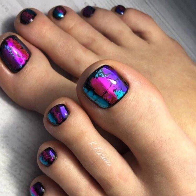 Педикюр с фольгой