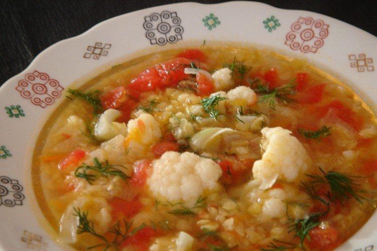 Суп из чечевицы с цветной капустой