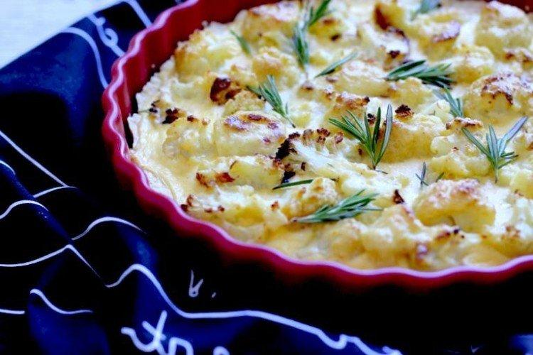 Рыбный пирог с цветной капустой