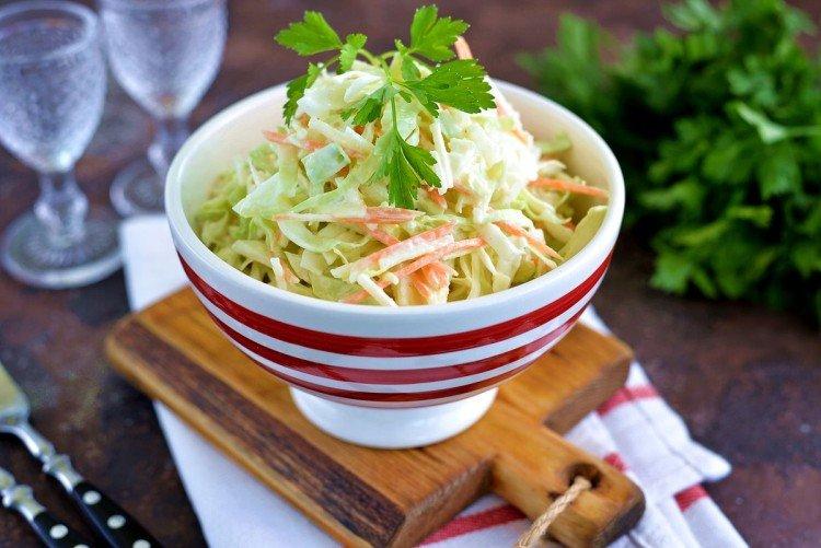 15 вкусных салатов из свежей капусты и моркови