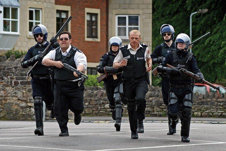 Типа крутые легавые (2007)