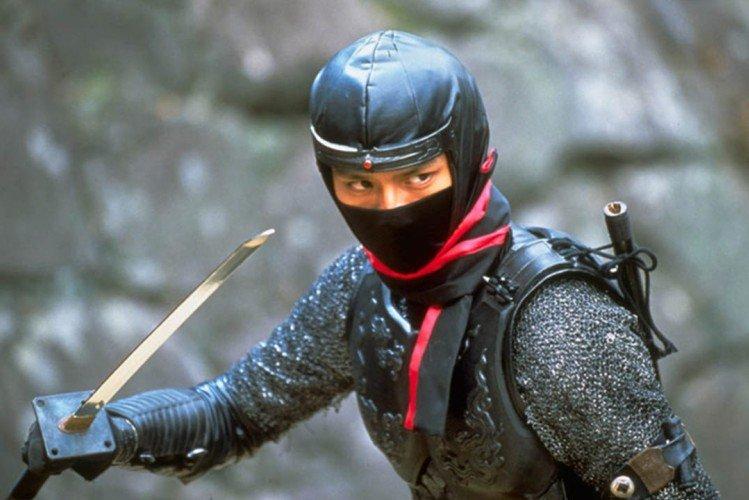 Красная тень (2001)