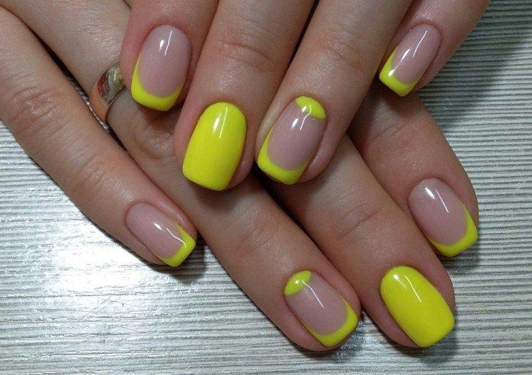 Желтый французский маникюр