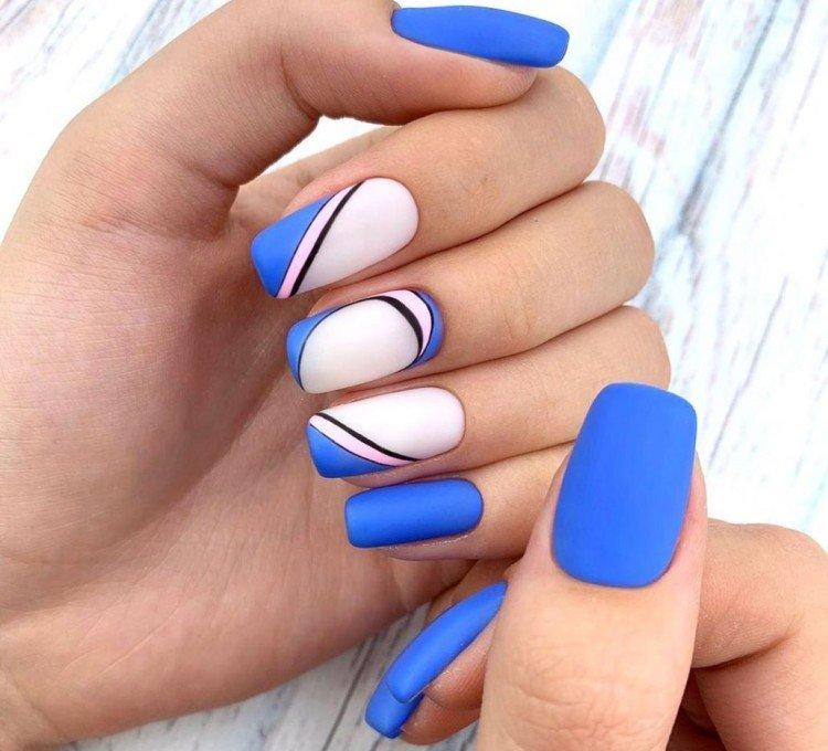 Контрастный маникюр