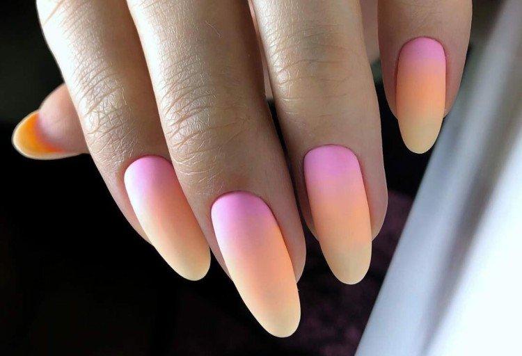 Градиентный маникюр