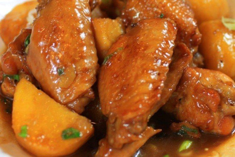 Курица в медово-соевом соусе на сковороде