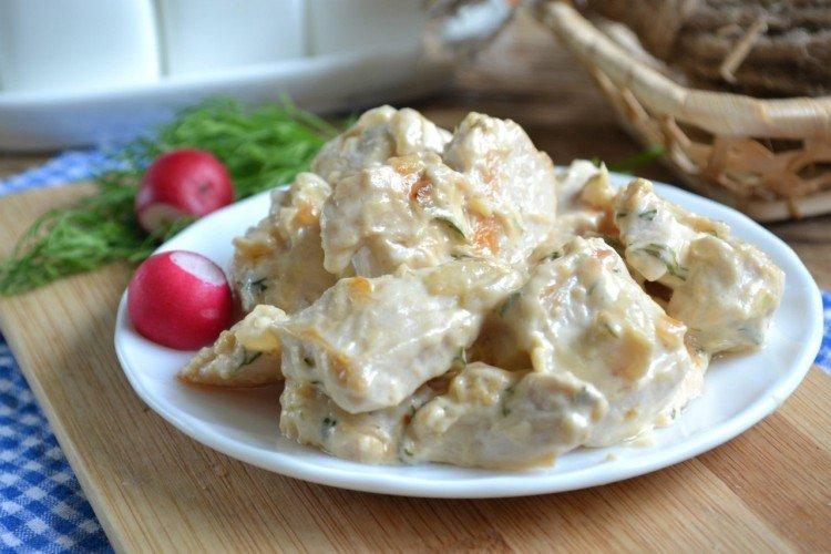 Курица в сливочно-чесночном соусе