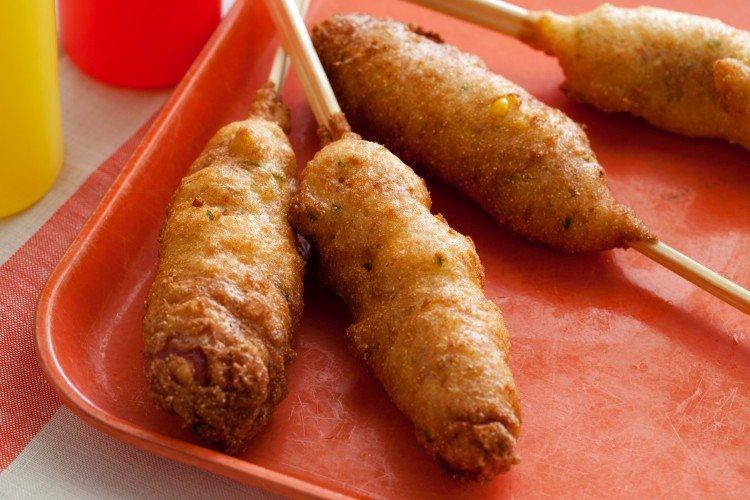 Сосиски в кляре из манки