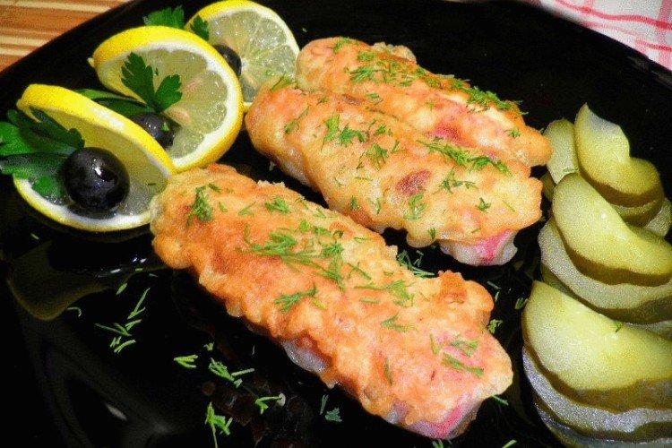 Крабовые палочки с морковью в кляре