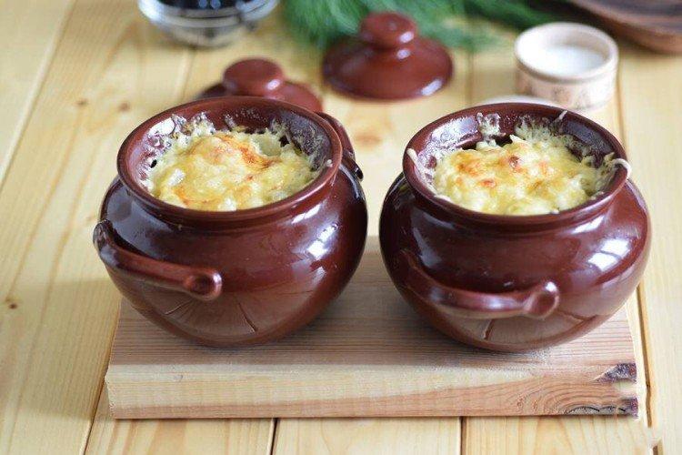 Грибы в горшочках