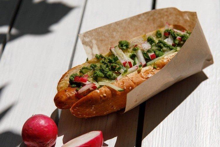 Хот-дог в микроволновке