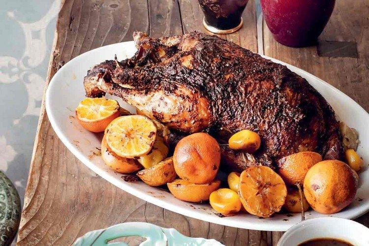 Утка с мандаринами и инжиром