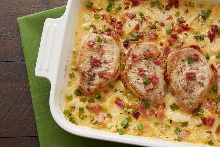 Картошка со свининой в сливках