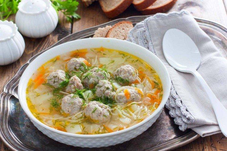 20 простых и вкусных супов с фрикадельками