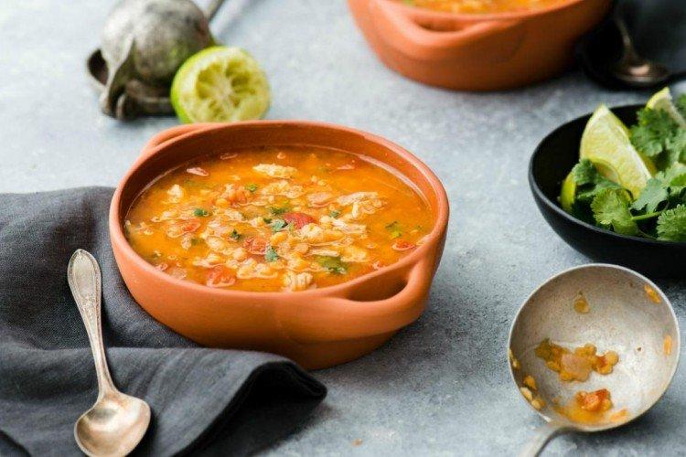 Куриный суп с чечевицей