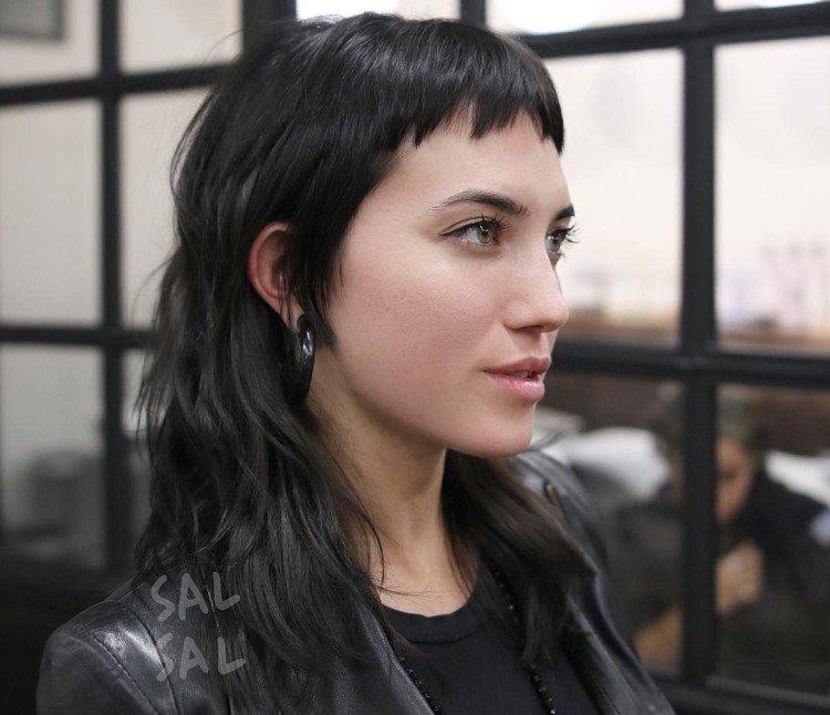 Маллет с короткой челкой