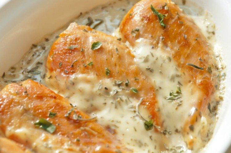 Индейка, запеченная в сливках