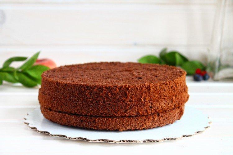 Шоколадный бисквит на желтках