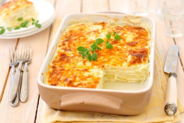 Картофельная запеканка с кабачками