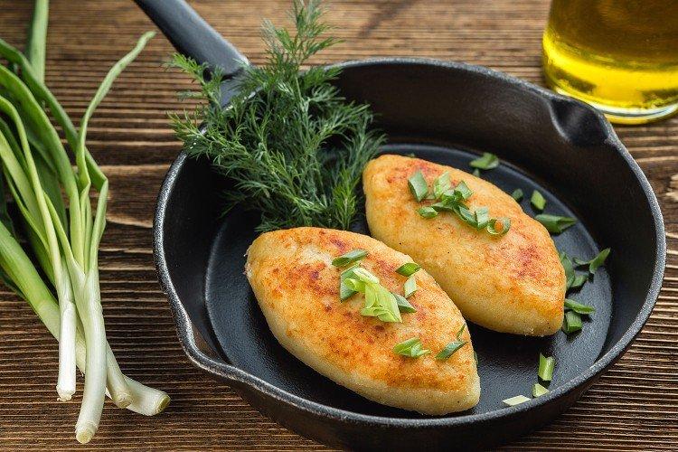 20 рецептов картофельных зраз, которые съедаются до последней крошки