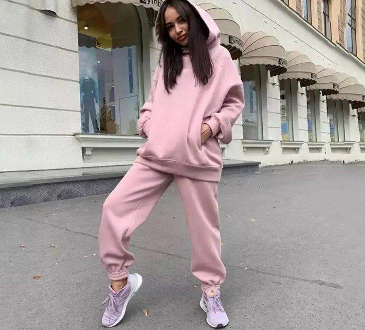 Спортивные костюмы оверсайз