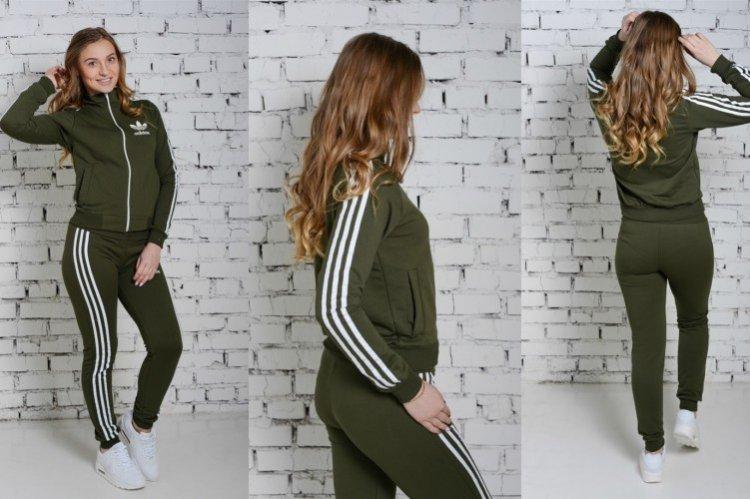 Спортивные костюмы с лампасами