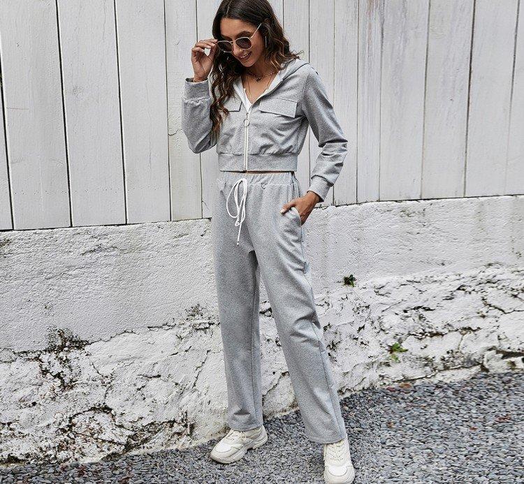 Модные женские спортивные костюмы 2021 - фото