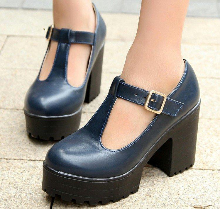 Туфли на массивной платформе