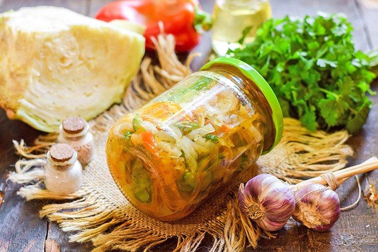 Капуста по-корейски с огурцами на зиму