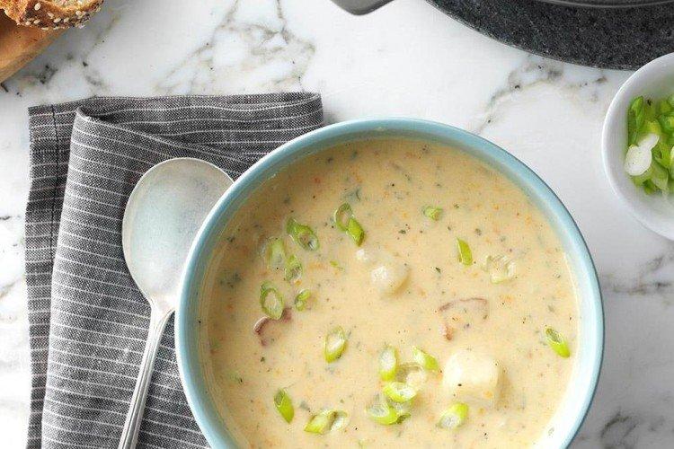 Картофельный суп с сыром