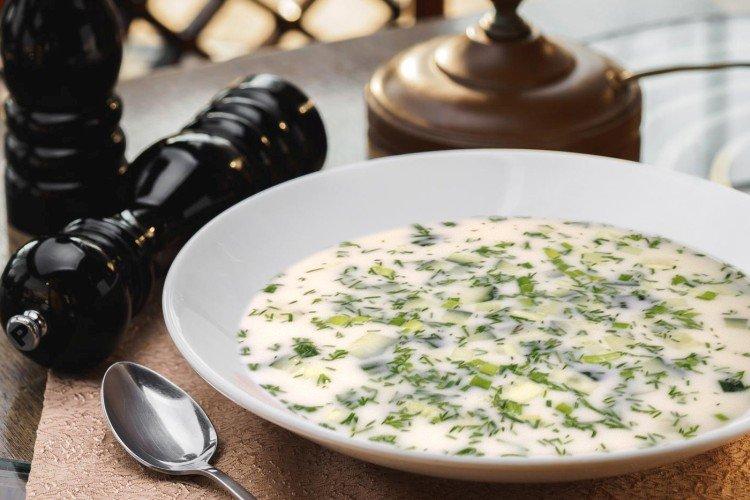 Окрошка на кефире с творогом