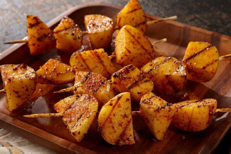 Картошка с чили и соевым соусом